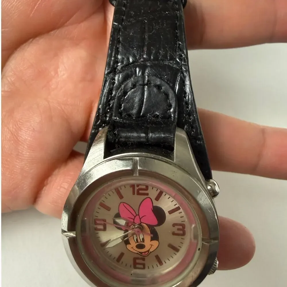 Vintage Minnie Mouse Watch - Walt Disney - Accutime
